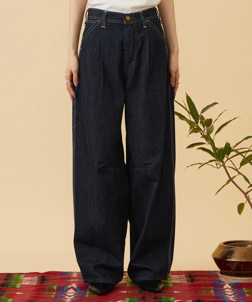 Lee(リー)の「ARCH PAINTER/アーチペインターデニムパンツ DUNGAREES【セットアップ対応】(デニムパンツ・レディース・ストライプ/ダークインディゴブルー/インディゴブルー・X-SMALL/MEDIUM/SMALL)」の15枚目の写真