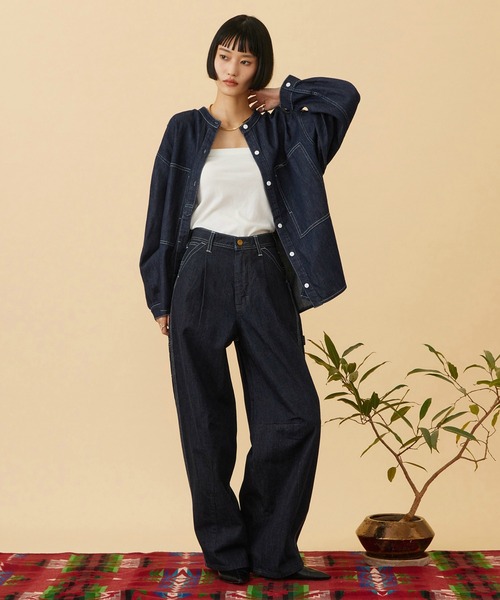 Lee(リー)の「ARCH PAINTER/アーチペインターデニムパンツ DUNGAREES【セットアップ対応】(デニムパンツ・レディース・ストライプ/ダークインディゴブルー/インディゴブルー・X-SMALL/MEDIUM/SMALL)」の17枚目の写真