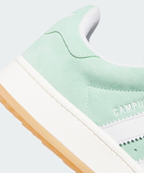 adidas(アディダス)の「オリジナルス キャンパス 00s スパイクレス ゴルフ / Campus 00s Spikeless Golf(スニーカー・メンズ・グリーン・23.0cm/22.5cm/23.5cm/24.0cm/25.0cm/24.5cm/28.0cm/29.0cm/28.5cm/25.5cm/27.5cm/26.5cm/26.0cm/27.0cm)」の5枚目の写真