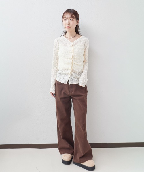 archives(アルシーヴ)の「【ONかわ】カットレースフロントタックTOPS(Tシャツ/カットソー・レディース・ブラック/オフホワイト/アイボリー・MEDIUM)」の17枚目の写真