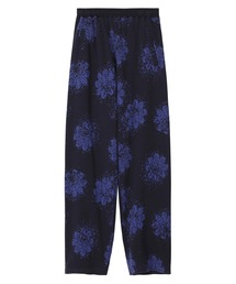 FLOWER JACQUARD SWEATSHIRT / パンツ