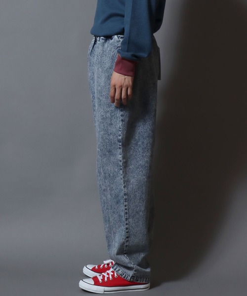 ANPAS(アンパス)の「Chemical-Washed Denim Chef Pants / ケミカルウォッシュデニム シェフパンツ ワイドテーパードパンツ ウエストゴム 前閉じ メンズ レディース ユニセックス ボトムス イージーパンツ 綿 コットン(デニムパンツ・メンズ・ブルー/ブラック・M/L/XL)」の20枚目の写真