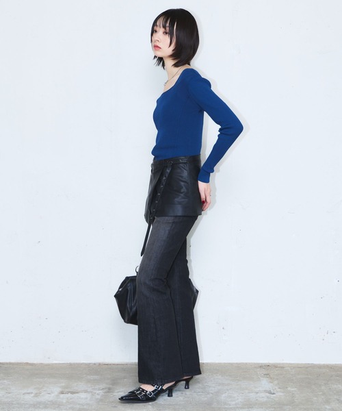 PAGEBOY(ページボーイ)の「スマートレッグデニム(デニムパンツ・レディース・ブルー/ブラック・MEDIUM/SMALL)」の16枚目の写真
