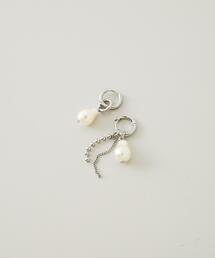 アシンメトリーパールチェーンフープピアス
