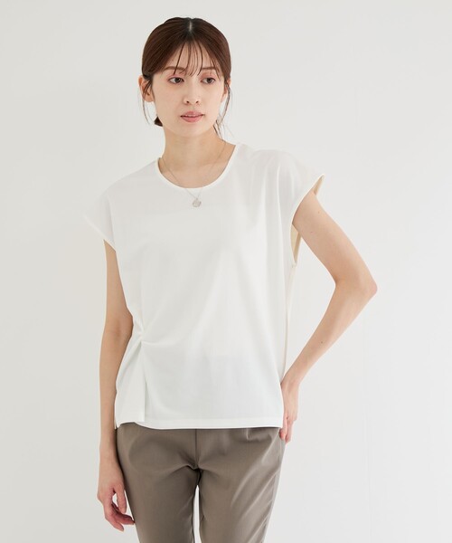 Jayro（ジャイロ）の「エステルスパンツイストプルオーバー（Tシャツ/カットソー・レディース・キャメル/ホワイト系その他2/イエロー系その他4/ブルー系その他2・FREE）」の2枚目の写真