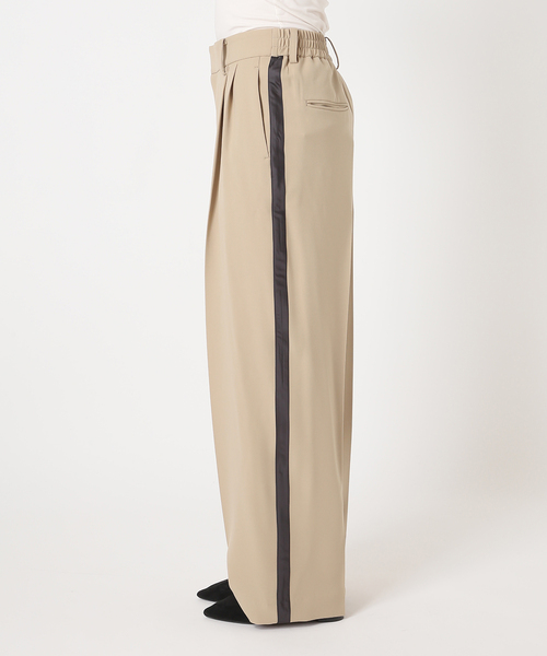 journal standard L'essage（ジャーナルスタンダードレサージュ）の「ツイルラインパンツ（その他パンツ・レディース・ベージュ/ネイビー・36/38）」の16枚目の写真