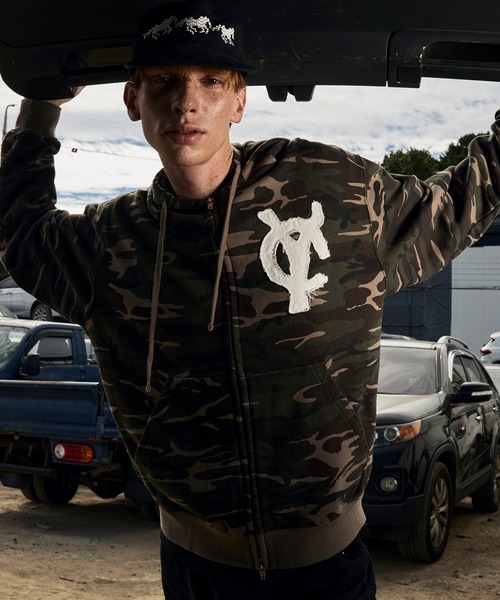 Openyard（オープンヤード）の「『Openyard/オープンヤード』LOGO PATCH HOODIE ZIP UP/迷彩ロゴパッチフーディー（パーカー・メンズ・カモフラージュ・M/L）」の3枚目の写真