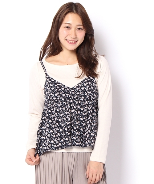 Chico(チコ)の「テレコプルオーバー&キャミソールセット(Tシャツ/カットソー・レディース・アイボリー/モスグリーン/ネイビー/ピンクベージュ・FREE)」の4枚目の写真