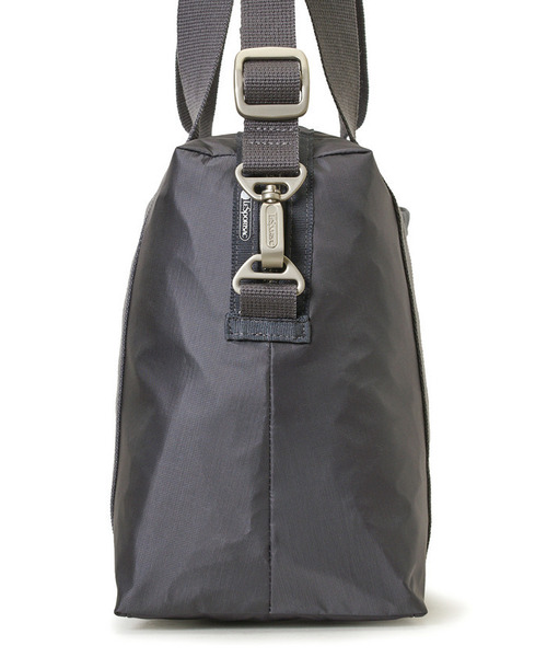 LeSportsac(レスポートサック)の「ESSENTIAL E/W BOWLER TOTE シャドウグレーC(トートバッグ・レディース・グレー・FREE)」の6枚目の写真