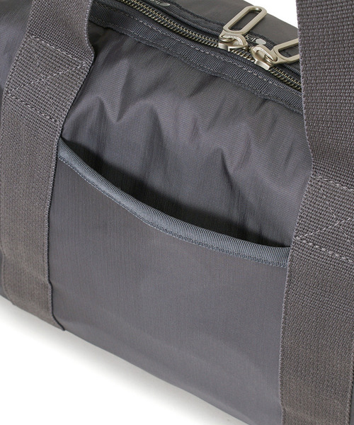 LeSportsac(レスポートサック)の「ESSENTIAL E/W BOWLER TOTE シャドウグレーC(トートバッグ・レディース・グレー・FREE)」の9枚目の写真