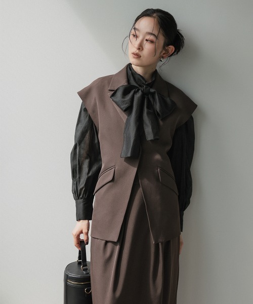 Callarus(カラルス)の「【セットアップ】フレンチスリーブデザインジレタイトロングスカートセットアップスーツ〔Callarus〕(セットアップ・レディース・ブラウン/ブラック・L/M/S/LL)」の10枚目の写真