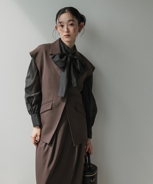 Callarus(カラルス)の「【セットアップ】フレンチスリーブデザインジレタイトロングスカートセットアップスーツ〔Callarus〕(セットアップ・レディース・ブラウン/ブラック・L/M/S/LL)」の11枚目の写真