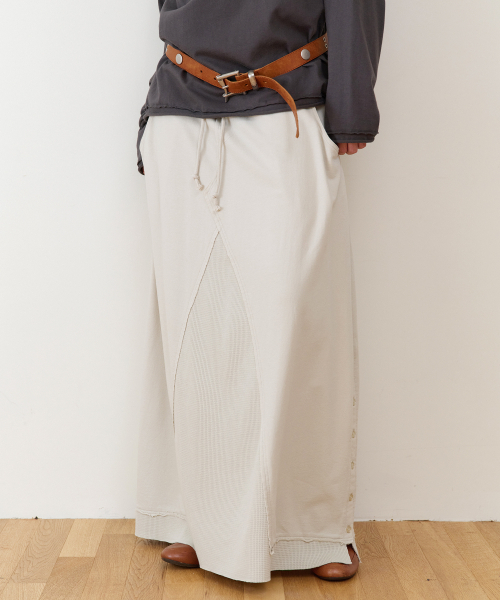 THEVINYLHOUSE（ザバイニルハウス）の「MULTI LAYER SWEATSKIRT(W) BEIGE（スカート・レディース・その他・FREE）」の2枚目の写真