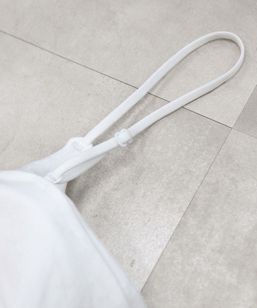 ISOOK（アイスー）の「【ISOOK / アイスー】サイドギャザーキャミソール / カップ付き カップインキャミ タンクトップ インナー サイドギャザー シャーリング ドレープ レイヤード 重ね着（キャミソール・レディース・ホワイト/ブラック・FREE）」の18枚目の写真