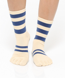 THUMBTOE（トント）の「クリームソックス ピラティス滑り止めトーソックスソックス（スポーツグッズ）」
