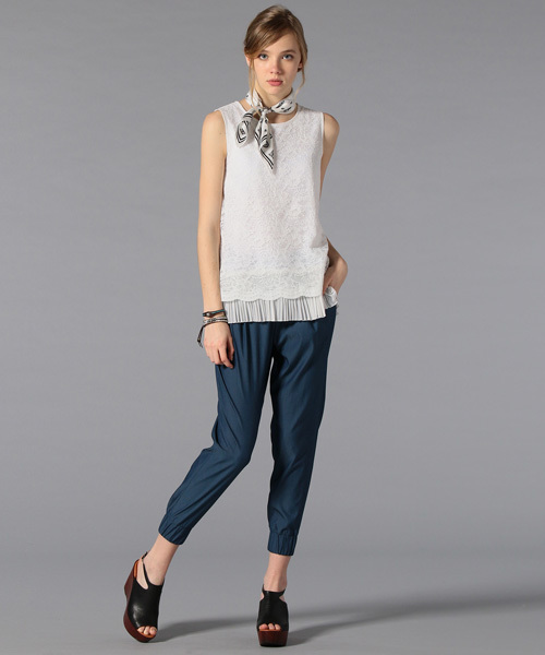 LOVELESS(ラブレス)の「【LOVELESS】WOMENS レースコンビタンクブラウス(シャツ/ブラウス・レディース・ホワイト/ブラック・34/36)」の13枚目の写真