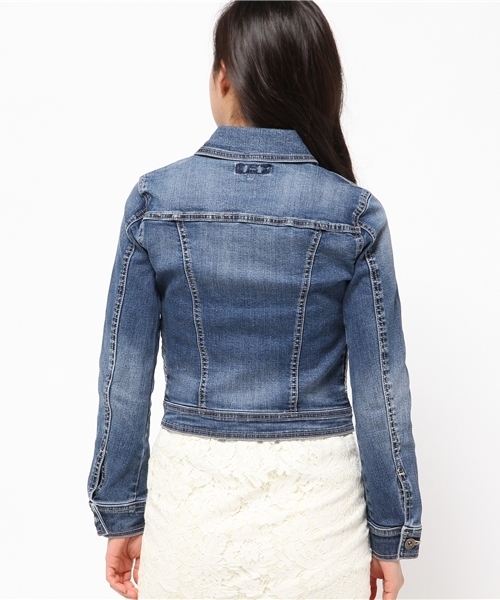 rienda（リエンダ）の「ショートDENIM JK（その他アウター・レディース・ブルー/ライトブルー・MEDIUM/SMALL）」の5枚目の写真