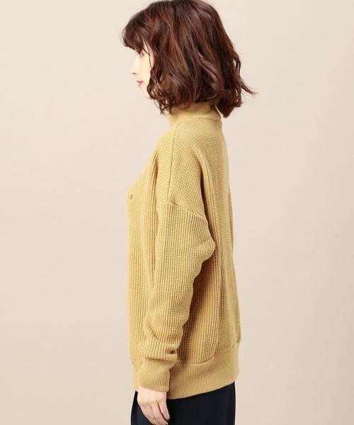 Champion（チャンピオン）の「＜Champion＞ワッフルプルオーバー（ニット/セーター・レディース・ホワイト/ベージュ/ネイビー・MEDIUM）」の6枚目の写真