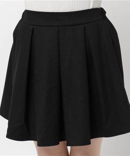 PUNYUS（プニュズ）の「ボックスプリーツミニスカート（スカート・レディース・ダークグリーン/ワイン/ブラック・2/3/1/4）」の7枚目の写真