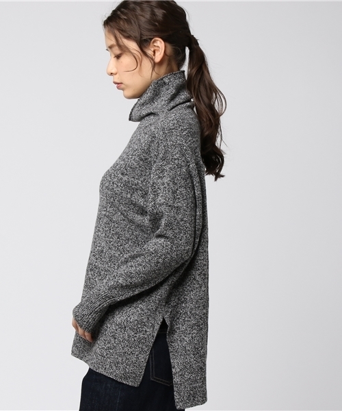 NOLLEY’S(ノーリーズ)の「【JJ2月号/and GIRL 1月号掲載】ラムウールボトルネックプルオーバーニット(ニット/セーター・レディース・フューシャピンク/ライトブルー/ブラックミックス/オートミール・38)」の5枚目の写真
