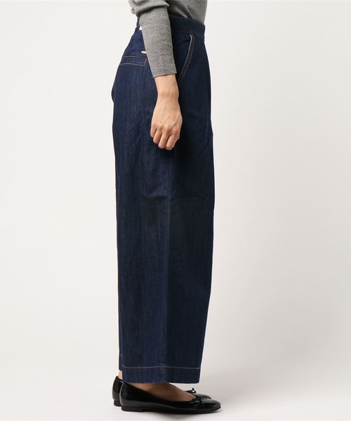 un dix cors（アンディコール）の「フロントタックワイドパンツ（デニムパンツ・レディース・ネイビー・38/36）」の3枚目の写真