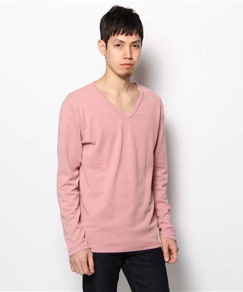 AZUL by moussy（アズールバイマウジー）の「タックフライス長袖VネックT（Tシャツ/カットソー・メンズ・ブラック/ホワイト/トップグレー/ピンク系その他・LARGE/X-LARGE/SMALL/MEDIUM）」の4枚目の写真