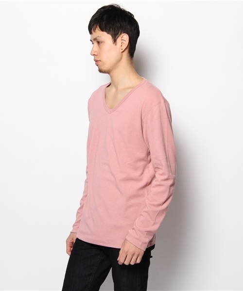 AZUL by moussy（アズールバイマウジー）の「タックフライス長袖VネックT（Tシャツ/カットソー・メンズ・ブラック/ホワイト/トップグレー/ピンク系その他・LARGE/X-LARGE/SMALL/MEDIUM）」の6枚目の写真