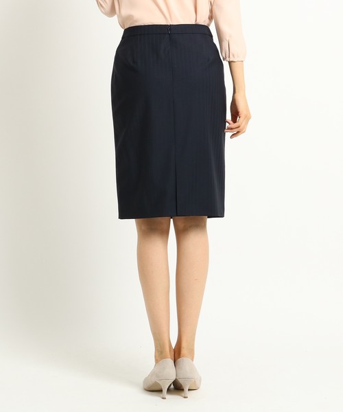 INDIVI(インディヴィ)の「<S>ストレッチタイトスカート(スーツスカート・レディース・ブラック/ネイビー/グレー・03/05/7/07)」の7枚目の写真