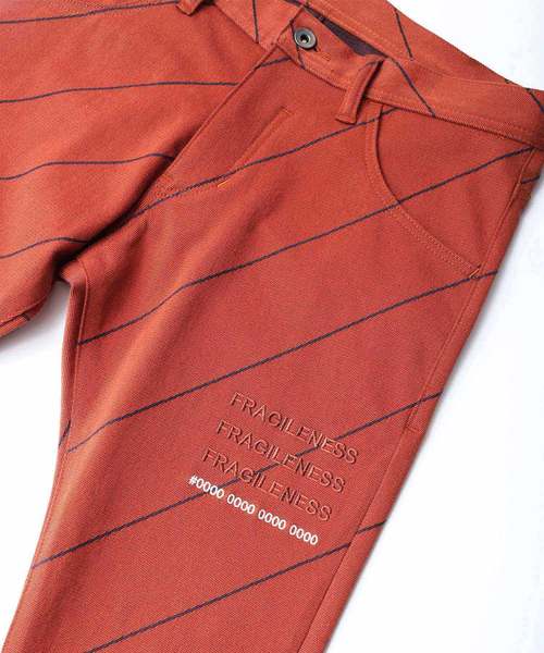 SHAREEF(シャリーフ)の「BIAS LINE SKINNY(その他パンツ・メンズ・ブラック/ネイビー/オレンジ・1/2/3)」の16枚目の写真