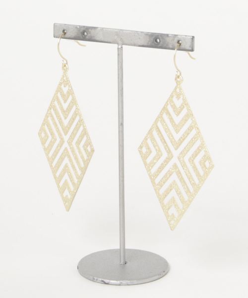 カヤ（カヤ）の「【カヤ】透かしダイヤピアス（ピアス（両耳用）・レディース・ブラック/ゴールド/シルバー・FREE）」の3枚目の写真