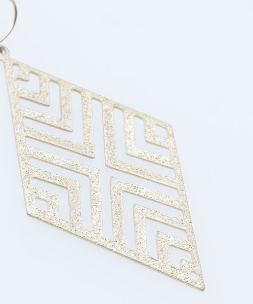 カヤ（カヤ）の「【カヤ】透かしダイヤピアス（ピアス（両耳用）・レディース・ブラック/ゴールド/シルバー・FREE）」の5枚目の写真