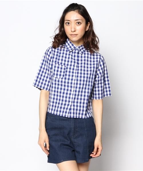 WEGO（ウィゴー）の「WEGO/クロップド半袖シャツ（シャツ/ブラウス・レディース・ホワイト/ブラック/ブルー/レッド・FREE）」の5枚目の写真