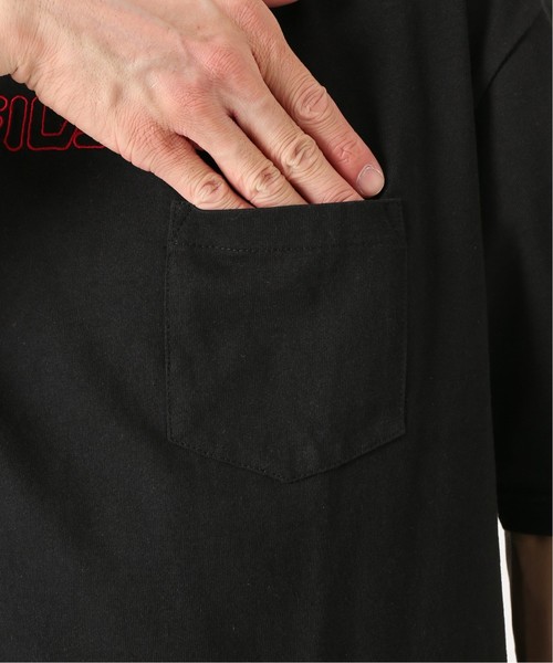 FILA（フィラ）の「FILA / フィラ 別注 エンブロイダリーロゴ ポケット Tシャツ（Tシャツ/カットソー・メンズ・ホワイト/ブラック・LARGE/MEDIUM/X-LARGE）」の8枚目の写真