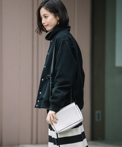 Munich（ミューニック）の「スーパー100メルトン×フェイクレザー