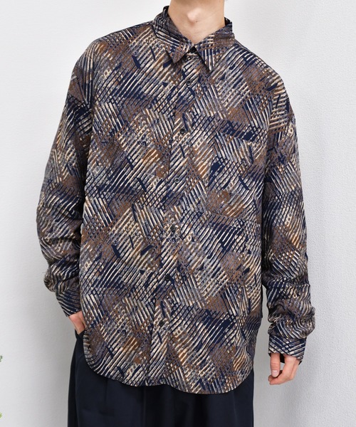 kutir（クティール）の「柄シャツ（シャツ/ブラウス・メンズ・ダークブラウン/ベージュ/ネイビー/グレー/ダークパープル/ライトベージュ・MEDIUM/LARGE）」の4枚目の写真