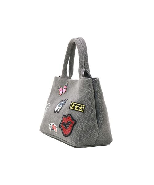 GUSCIO(グッシオ)の「【グッシオベーシック】キラキラワッペン 帆布 ショルダー付きハンドバッグ(ハンドバッグ・レディース・ブラック/レッド/オレンジ/アイボリー/ダークグレー/ベージュ・FREE)」の7枚目の写真