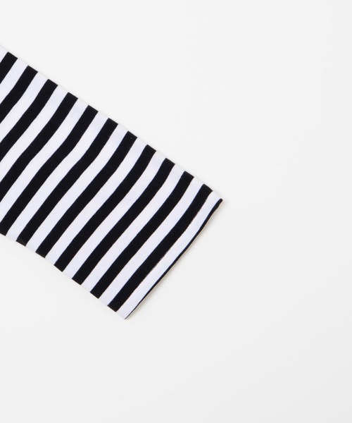 DING（ディング）の「DING/フェイクレイヤードロングTシャツ（Tシャツ/カットソー・レディース・ブルー/ホワイト/ブラック・FREE）」の13枚目の写真