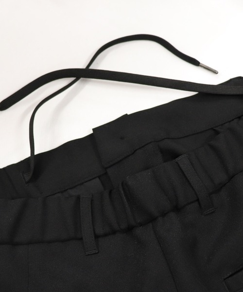 Confirm（コンファーム）の「Confirm / コンファーム テーパードアンクルパンツ（その他パンツ・メンズ・ブラック/ブラウン/グレー・M/L）」の8枚目の写真