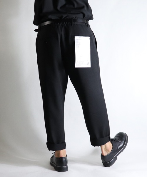 Confirm（コンファーム）の「Confirm / コンファーム テーパードアンクルパンツ（その他パンツ・メンズ・ブラック/ブラウン/グレー・M/L）」の11枚目の写真