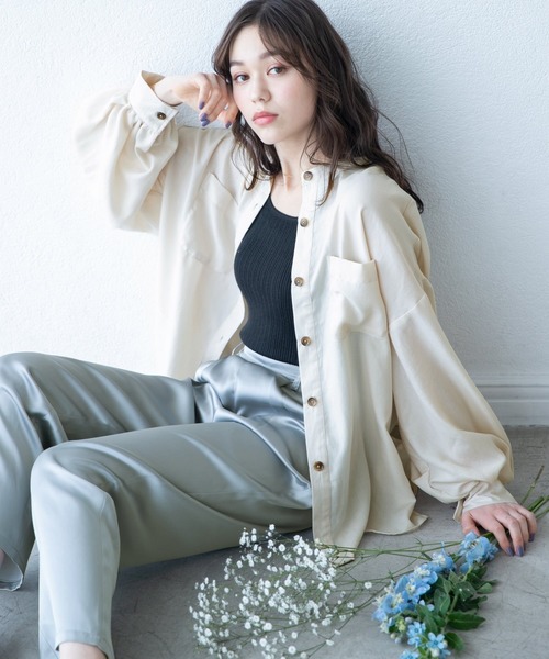 Heather（ヘザー）の「ビエラバンドカラーシャツ　881155（シャツ/ブラウス・レディース・アイボリー/ブルー系その他/ブラック・FREE）」の2枚目の写真