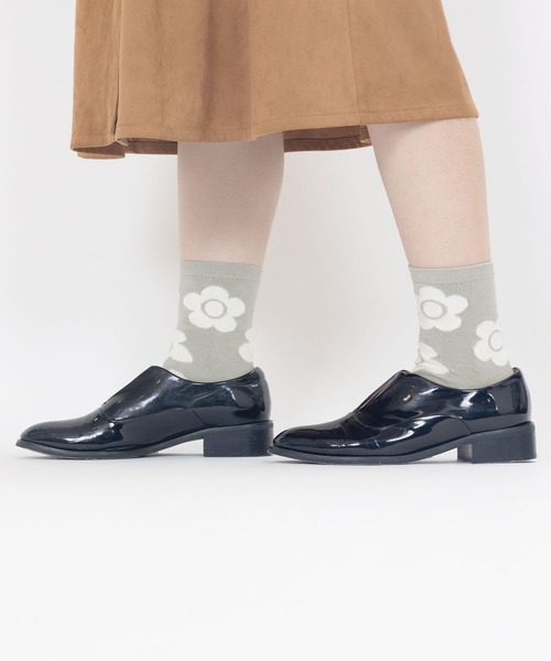 MARY QUANT（マリークワント）の「ビッグデイジーパターン ソックス（ソックス/靴下・レディース・ブラック/レッド/イエロー/ブルー/グレー/ベージュ/ホワイト・FREE）」の13枚目の写真