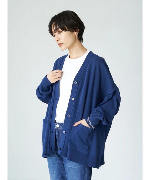 AMERICAN HOLIC（アメリカンホリック）の「Vネックポケット付きニットカーディガン　＊●（カーディガン/ボレロ・レディース・アイボリー/チャコールグレー/ブラウン/ブルー/キャメル・FREE）」の19枚目の写真