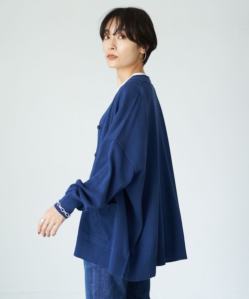 AMERICAN HOLIC（アメリカンホリック）の「Vネックポケット付きニットカーディガン　＊●（カーディガン/ボレロ・レディース・アイボリー/チャコールグレー/ブラウン/ブルー/キャメル・FREE）」の6枚目の写真