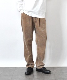 ストレッチコーデュロイテーパードパンツ