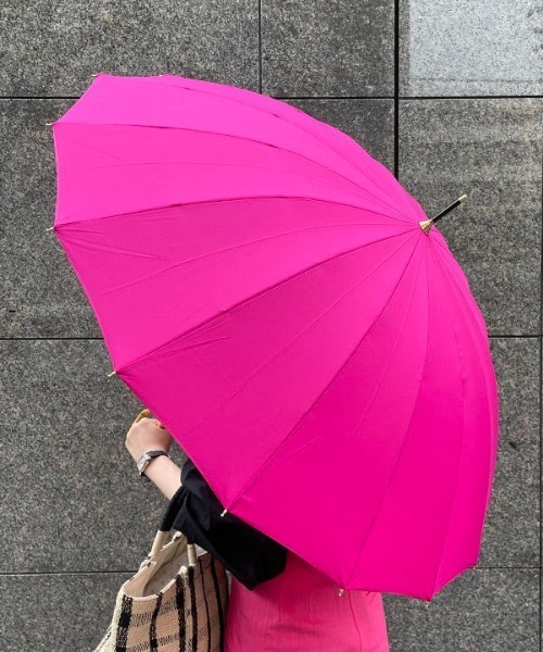 Ray BEAMS（レイビームス）の「Ray BEAMS / ソリッド バンブー 傘（長傘・レディース・ピンク/ミント/レッド/ブラウン・ONE SIZE）」の4枚目の写真