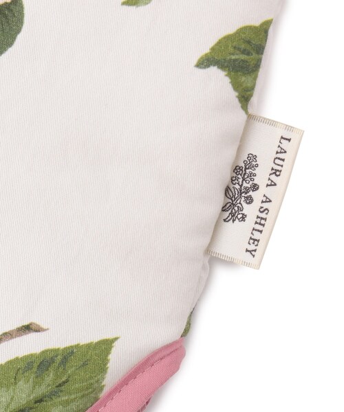 LAURA ASHLEY（ローラアシュレイ）の「カミール柄オーブンミトン（エプロン・レディース・アイボリー系/ネイビー系・00）」の3枚目の写真