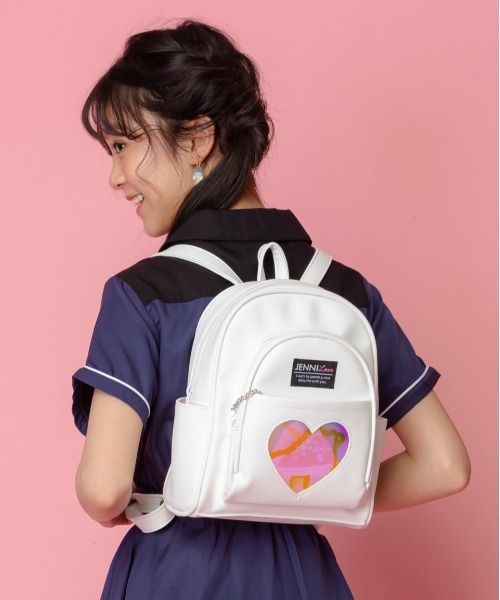 JENNI love(ジェニィラブ)の「モチーフミラー付きミニリュック(バックパック/リュック・キッズ・オフホワイト/サックスブルー/ラベンダー・F)」の2枚目の写真