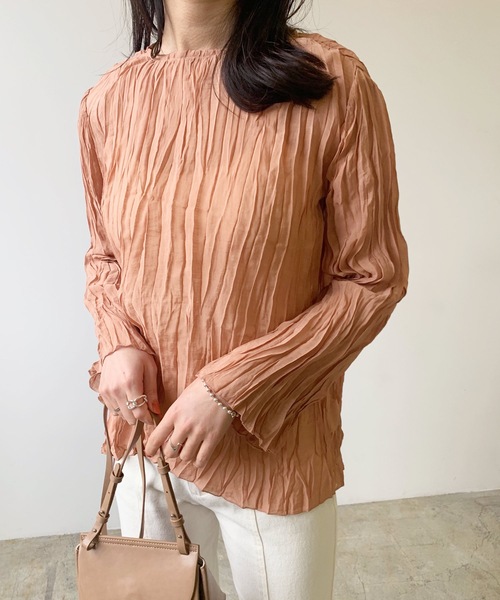 LIAN（リアン）の「シアークリンクルブラウス（シャツ/ブラウス・レディース・ブラック/オレンジ/モカ/パープル/オフホワイト・FREE）」の19枚目の写真