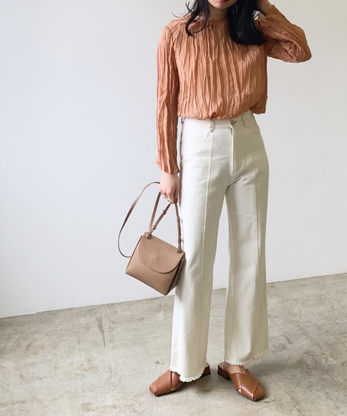 LIAN（リアン）の「シアークリンクルブラウス（シャツ/ブラウス・レディース・ブラック/オレンジ/モカ/パープル/オフホワイト・FREE）」の20枚目の写真