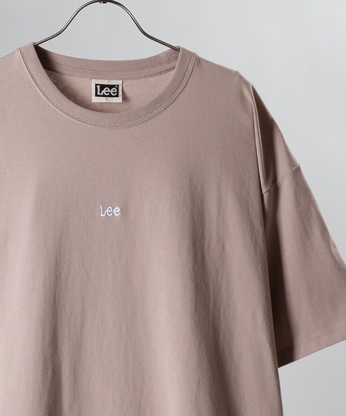 Lee（リー）の「【LEE/リー】オーバーサイズ ミニロゴ刺繍半袖Tシャツ（Tシャツ/カットソー・メンズ・ホワイト/スモークピンク/ブラック/アッシュグレー/ライトブルー・M/L/XL）」の5枚目の写真